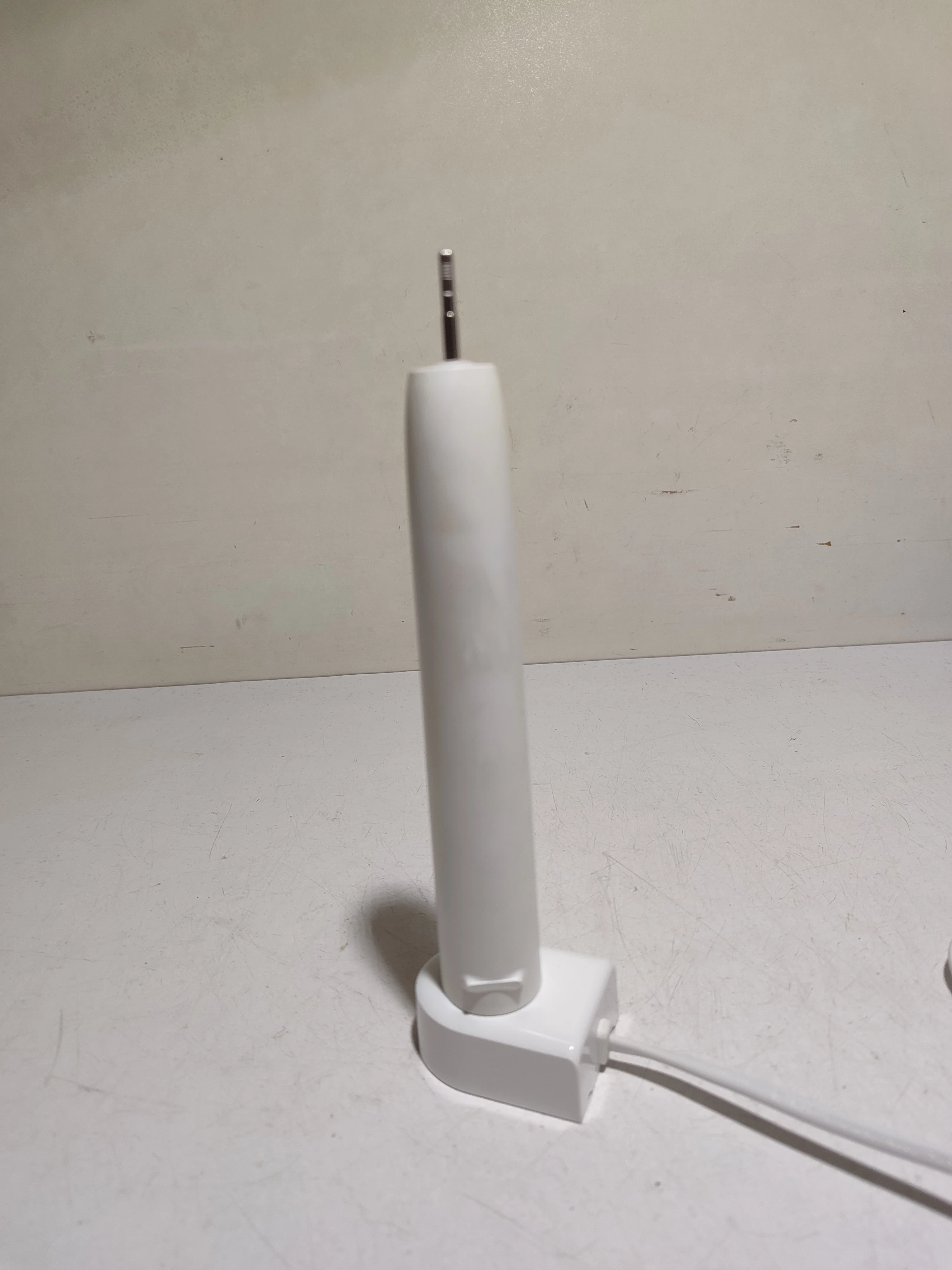 szczoteczka-soniczna-philips-sonicare-hx684p-liczba-koncowek-w-zestawie-2