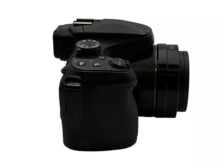 aparat-kompaktowy-panasonic-lumix-dc-fz82-181-mpx-60x-zoom-4k-rozdzielczosc-1810