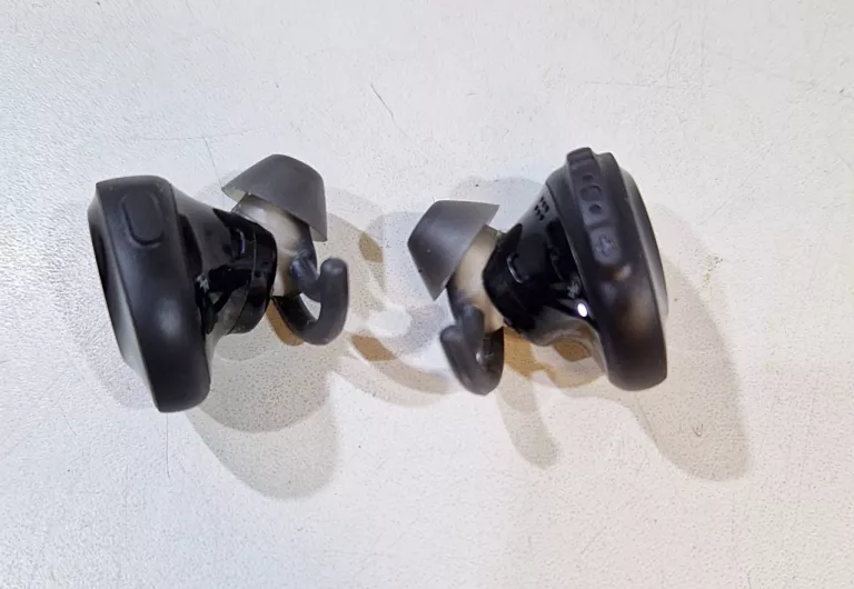 sluchawki-bezprzewodowe-bose-soundsport-free-wireless-kolor-dominujacy-129357-6