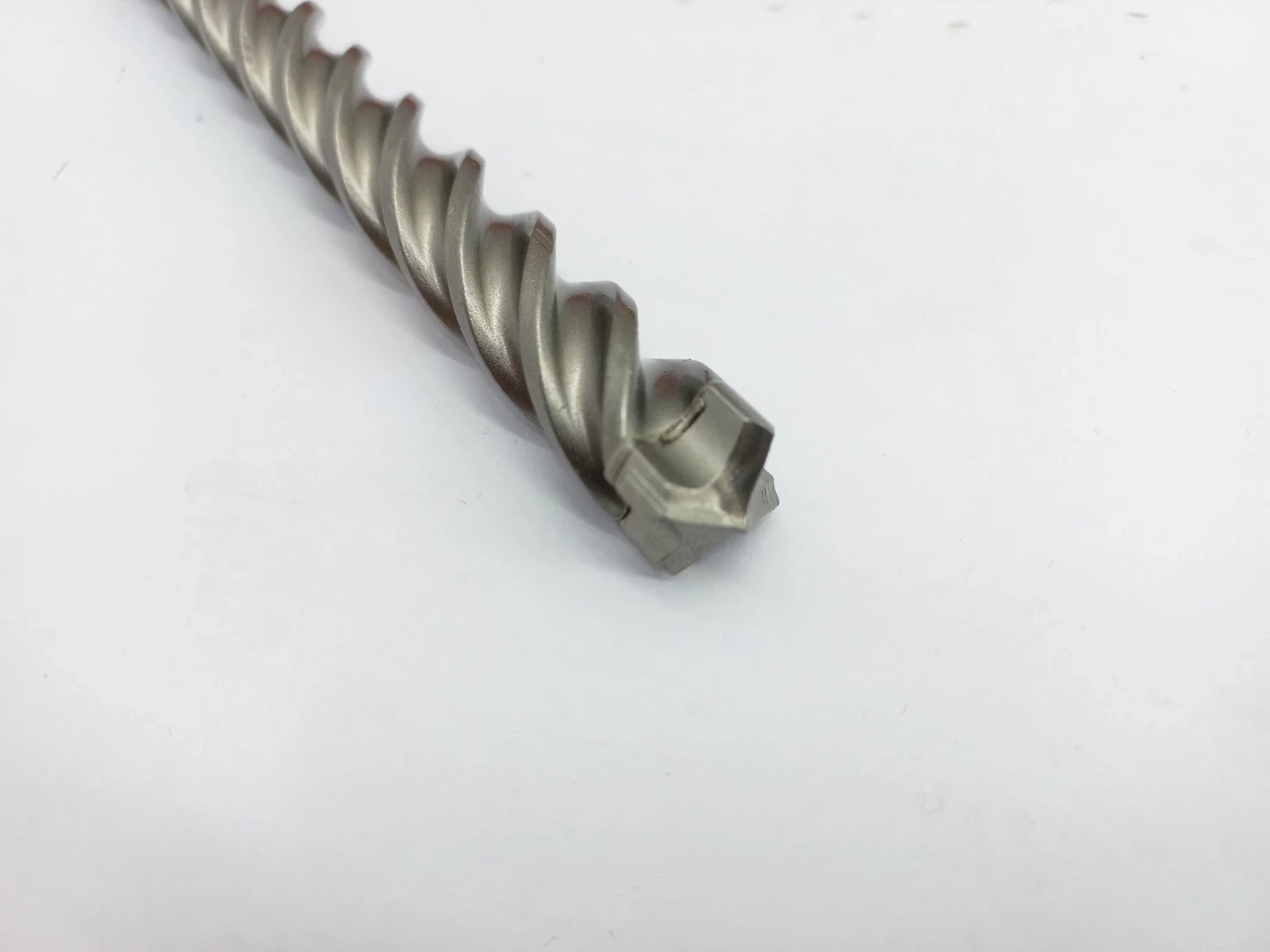 zestaw-wiertel-do-betonu-hilti-150-te-cx-1622-mp8-8szt-igla-typ-mocowania-25428-4