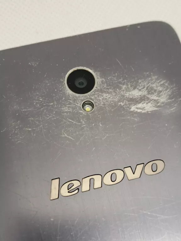 telefon-lenovo-s860-przekatna-ekranu-500