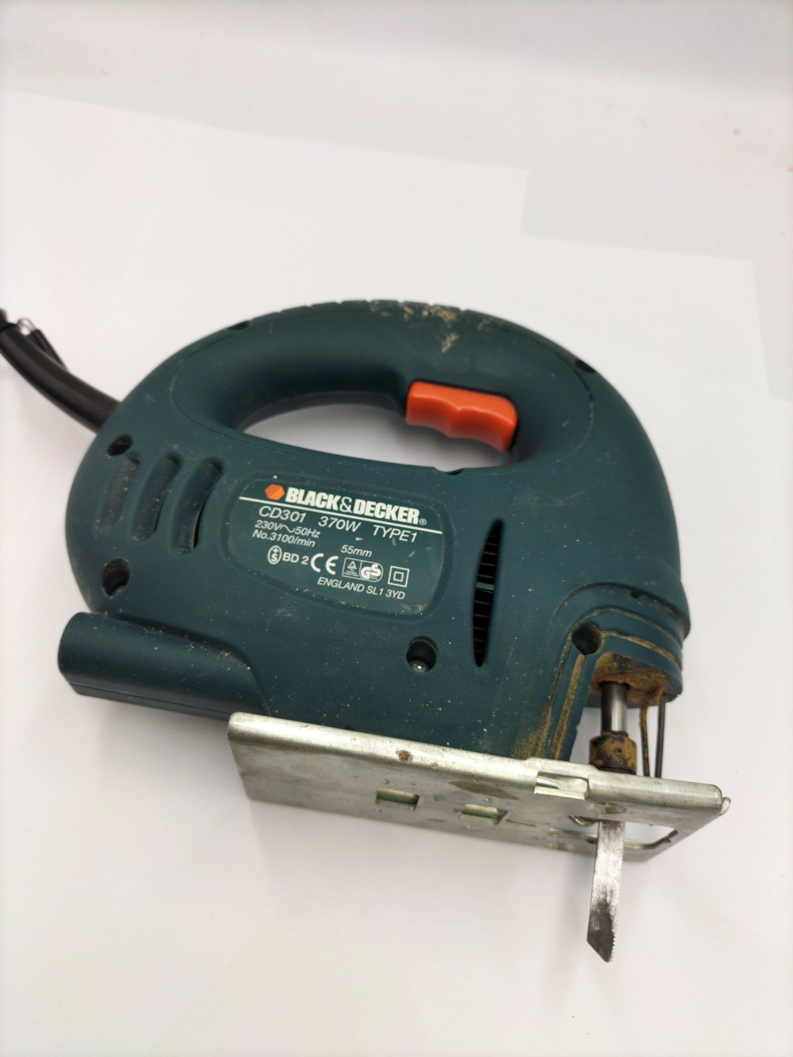 wyrzynarka-blackdecker-cd301-stan-11323-2