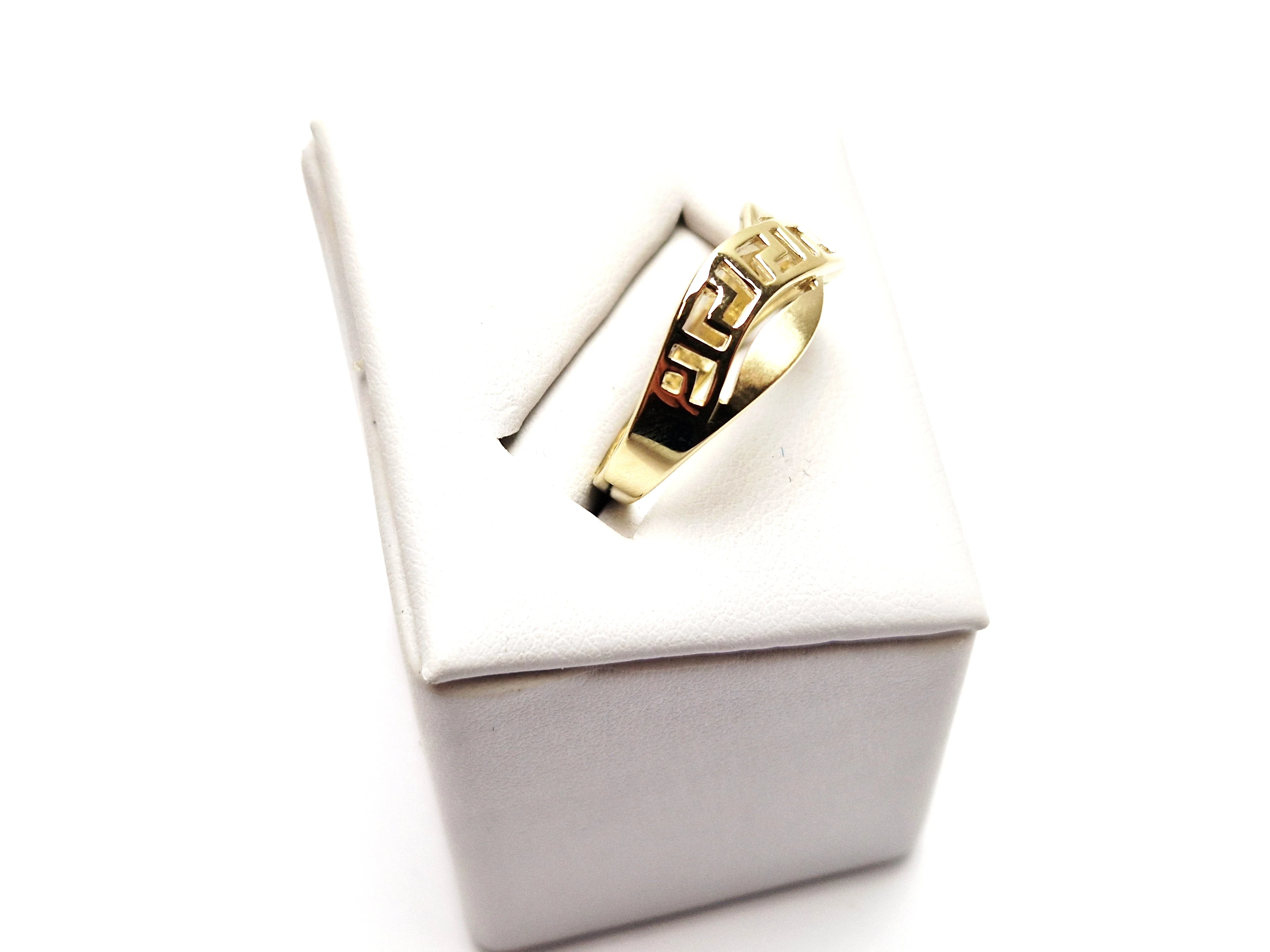 sliczny-zloty-pierscionek-375-207g-r17-stan-11323-1