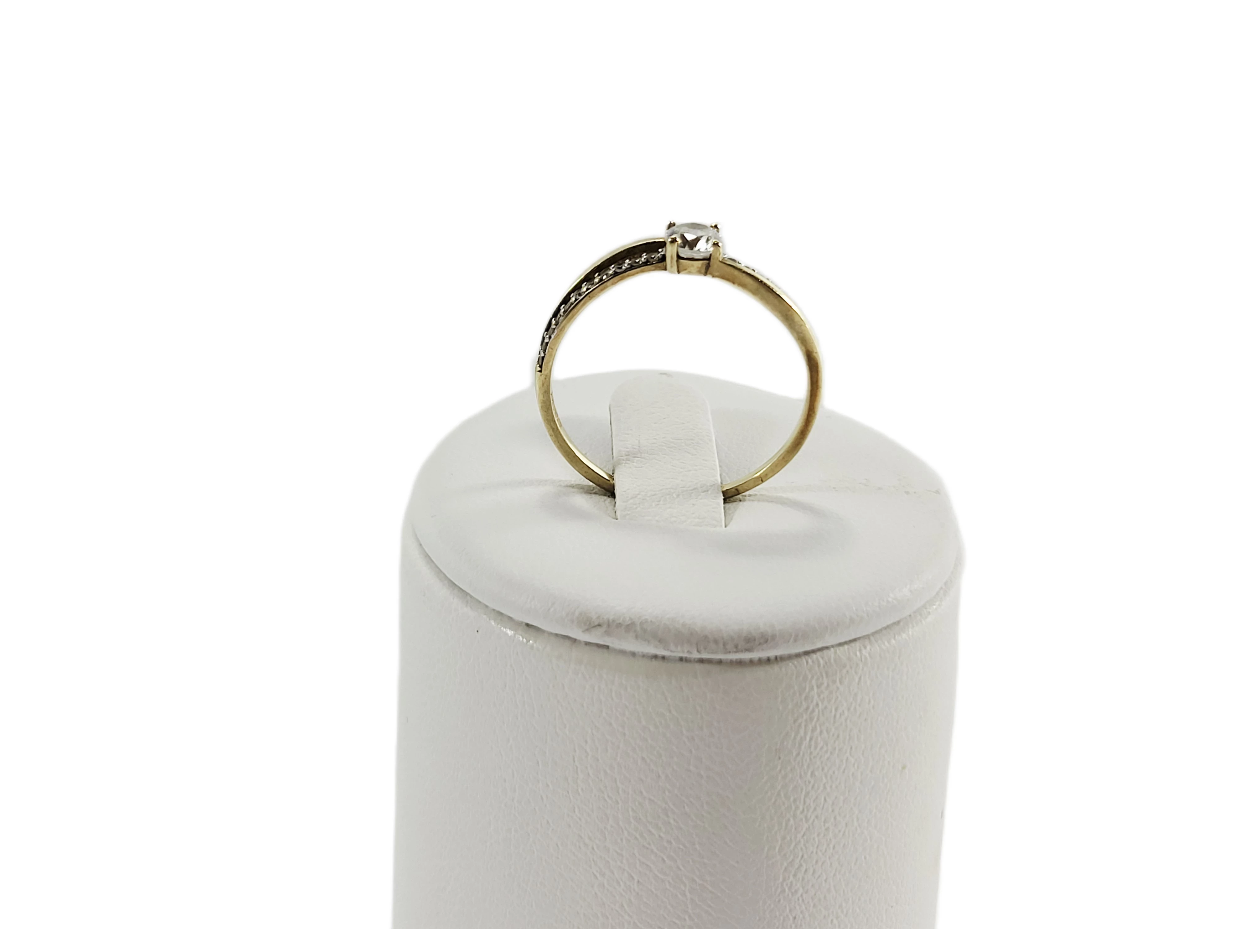 subtelny-uroczy-zloty-pierscionek-z-cyrkoniami-rozmiar-15-proba-333-stan-opakowania-229205-340261