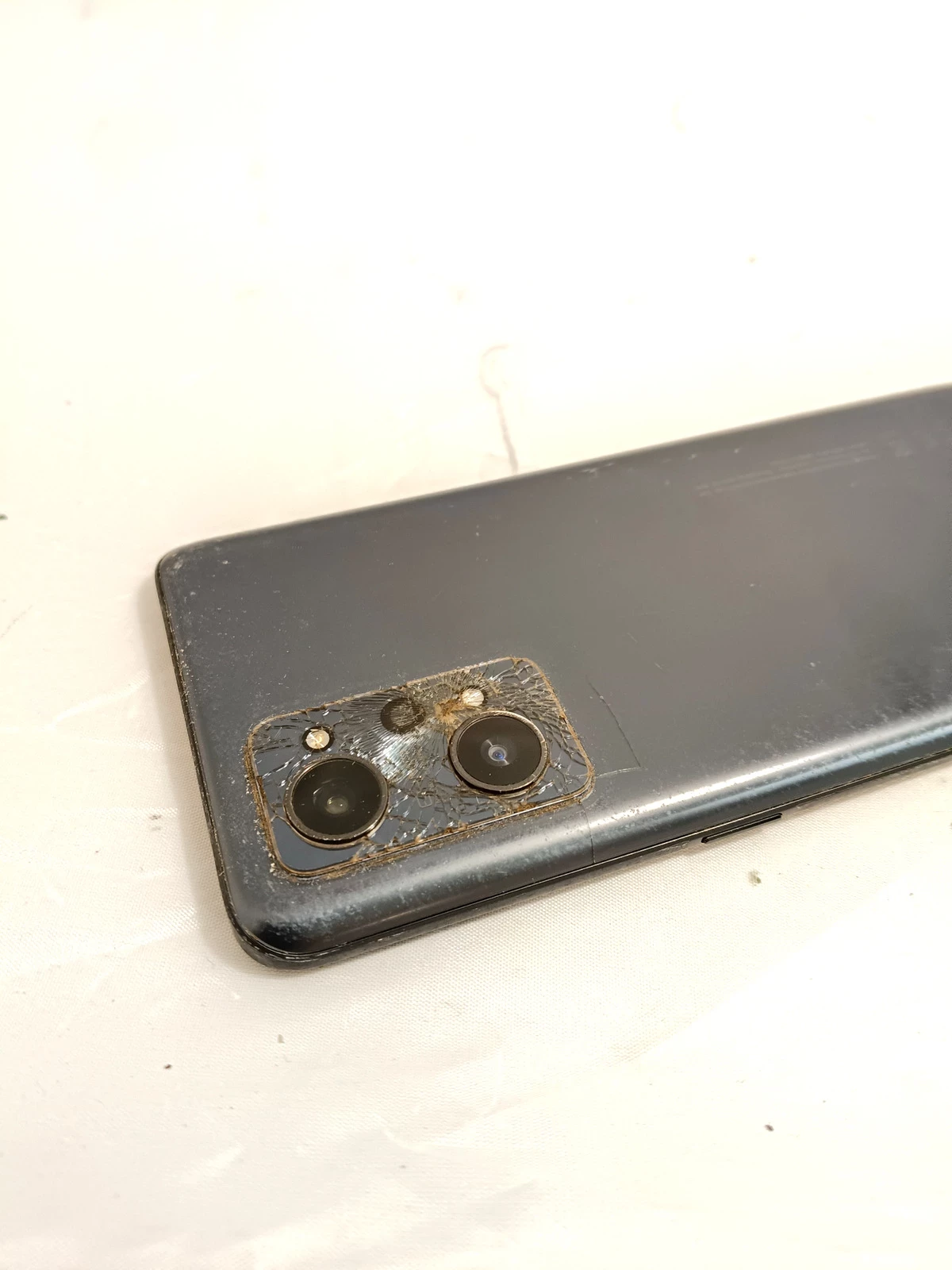 telefon-realme-gt-neo-3t-8128gb-kod-producenta-rmx3371