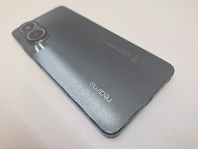 smartfon-realme-c67-8256gb-opis-przekatna-ekranu-672