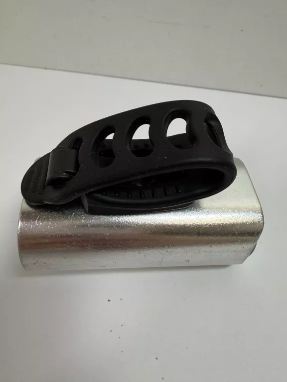 LAMPKA ROWEROWA LEZYNE 40