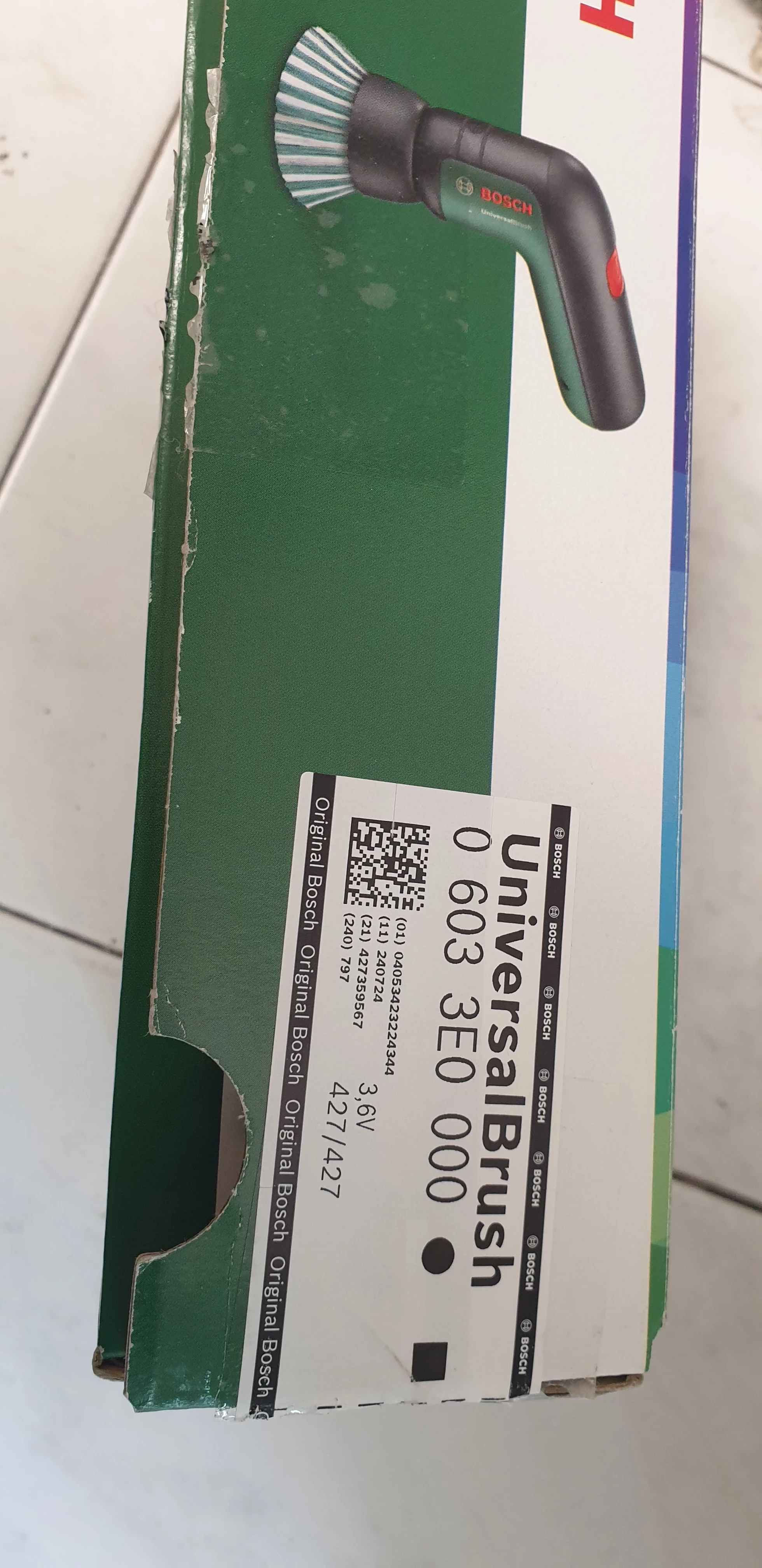 elektryczna-szczotka-bosch-universal-brush-36-vpudelko-material-wykonania-25348-2048