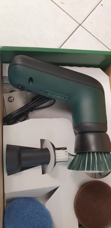 elektryczna-szczotka-bosch-universal-brush-36-vpudelko-stan-11323-2