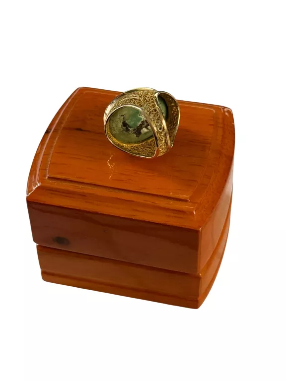 PIĘKNY ZŁOTY PIERŚCIONEK ! 585.