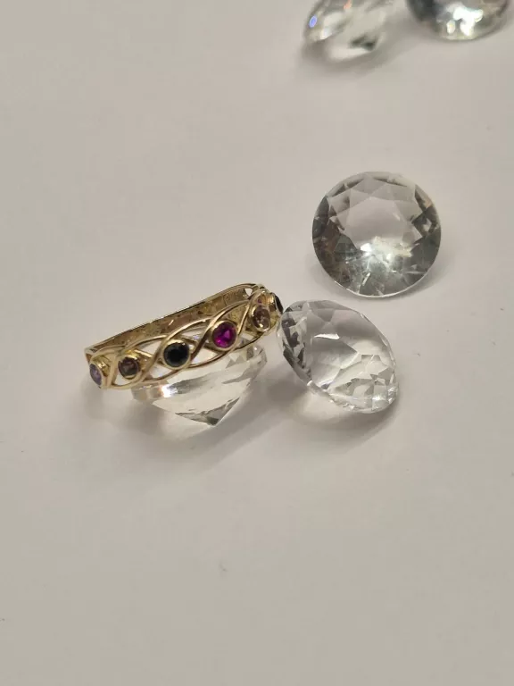 PIĘKNY ZŁOTY PIERCIONEK 585 1,70GR