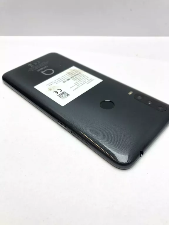 telefon-alcatel-5028y-32gb-przekatna-ekranu-622