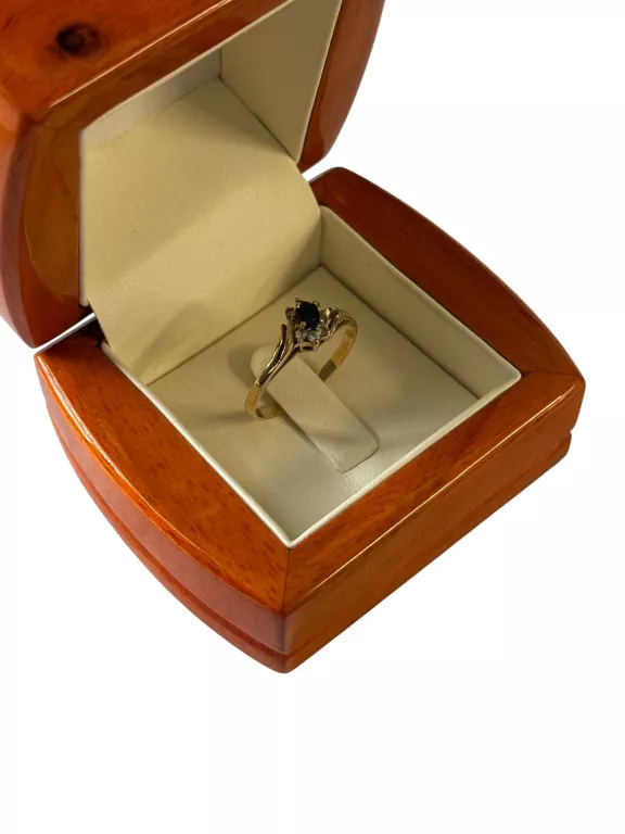 ZŁOTY PIERŚCIONEK 585