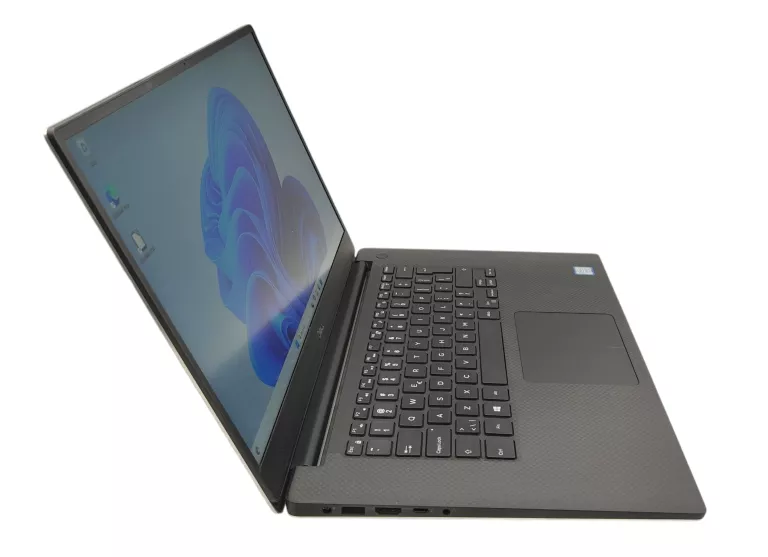 laptop-dell-5540-64gb2tb-i7-win-11-pro-zasilacz-przekatna-ekranu-1560