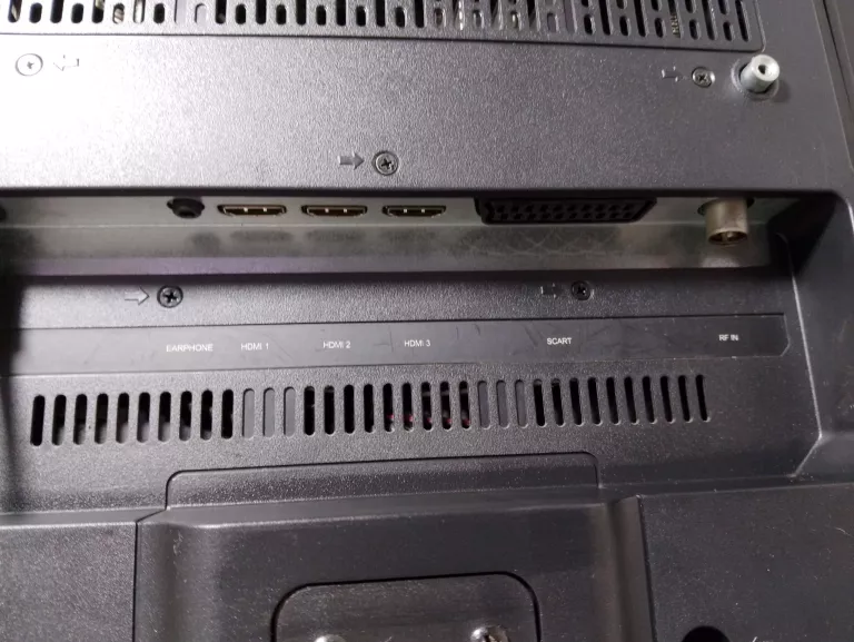 telewizor-manta-led3202-tv-32-dvb-tc-mpeg4-pilot-stan-11323-2