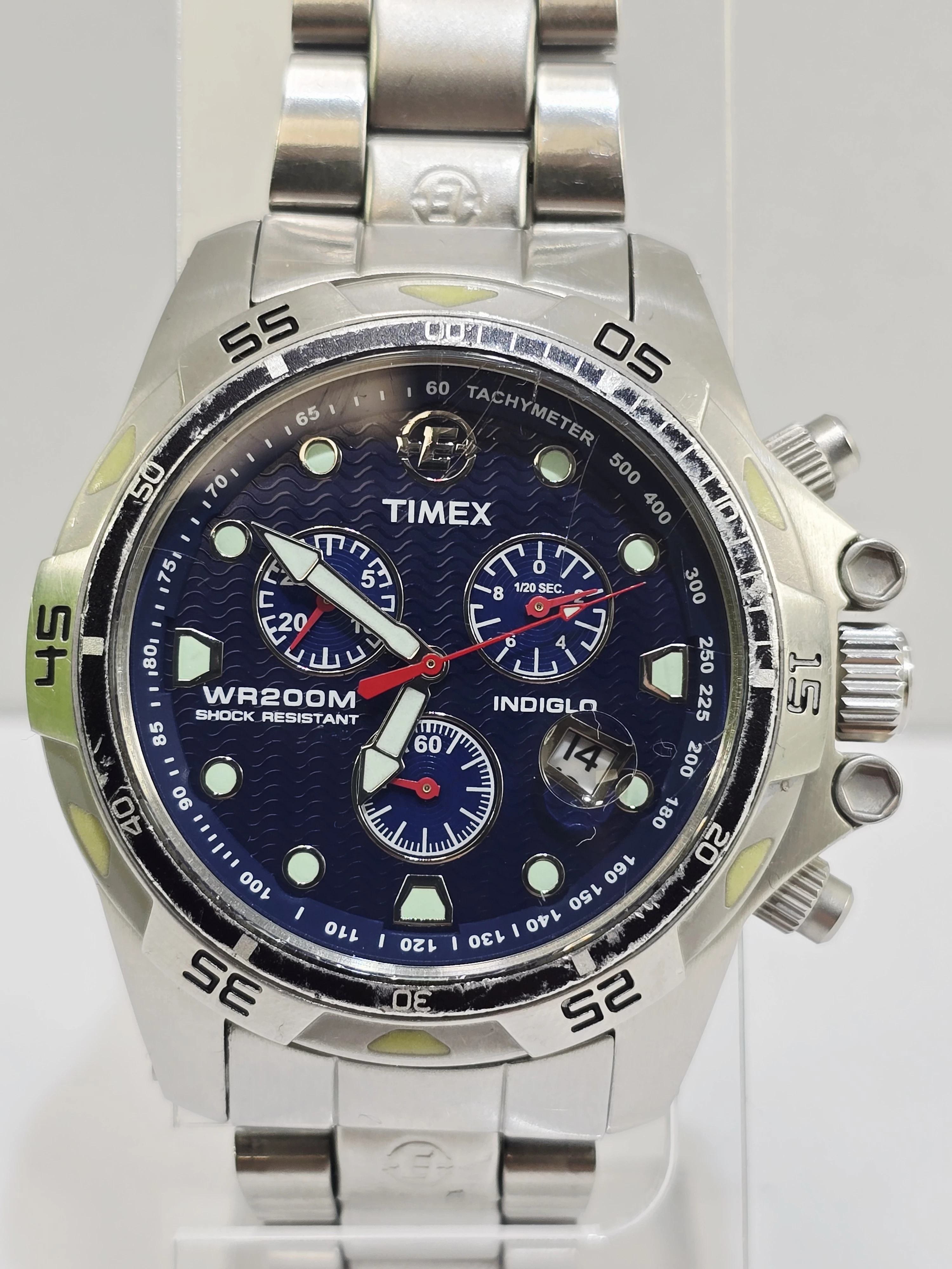 zegarek-timex-expedition-t49799-ksztalt-koperty-129223-2
