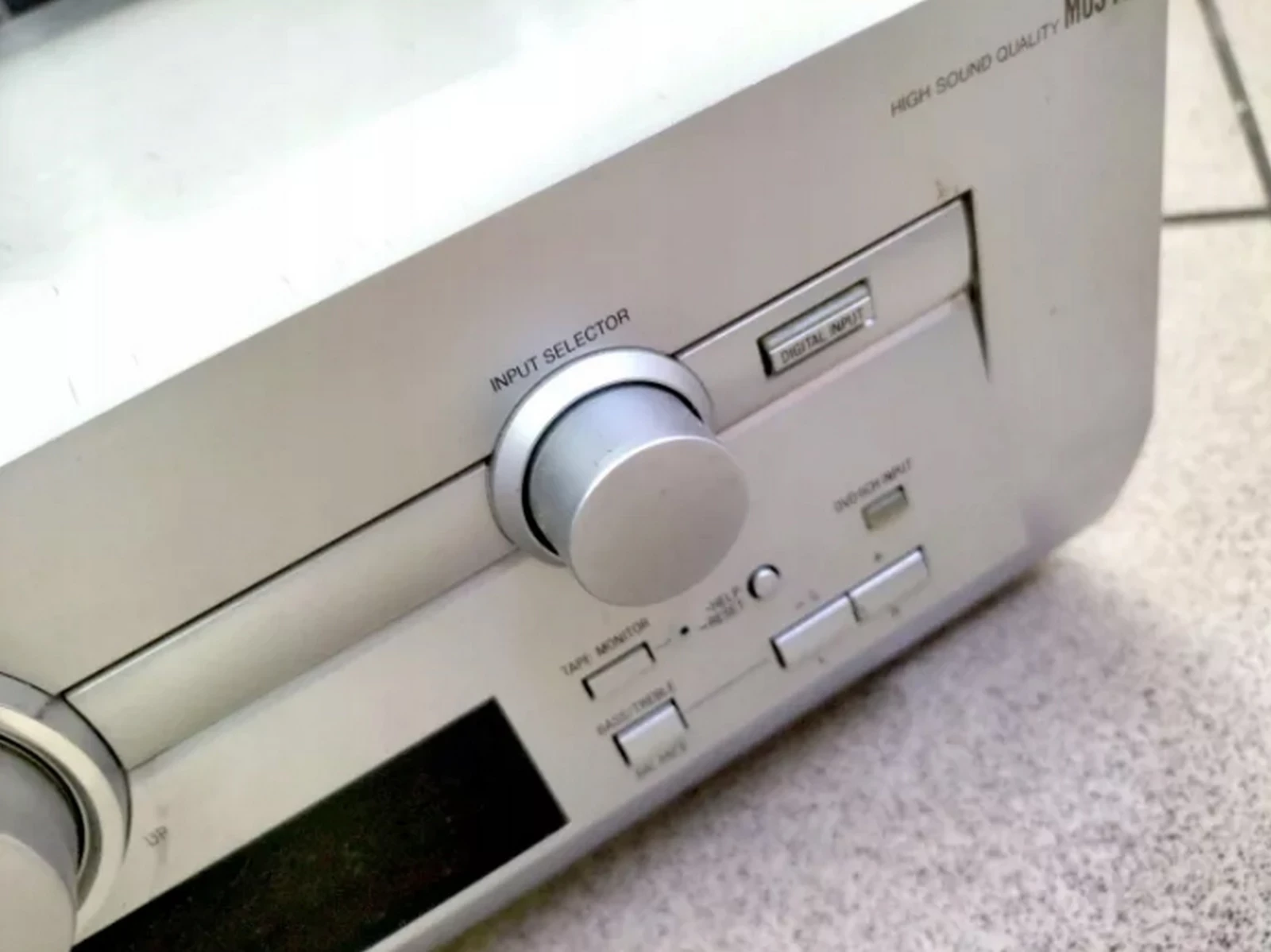 amplituner-panasonic-sa-he9-stan-11323-2