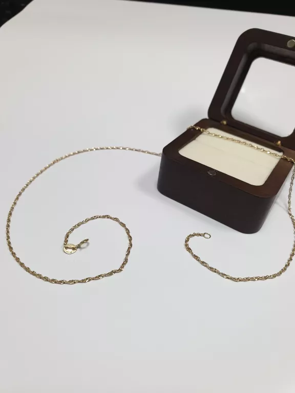 ZŁOTY ŁAŃCUSZEK 1,72G 585 46CM