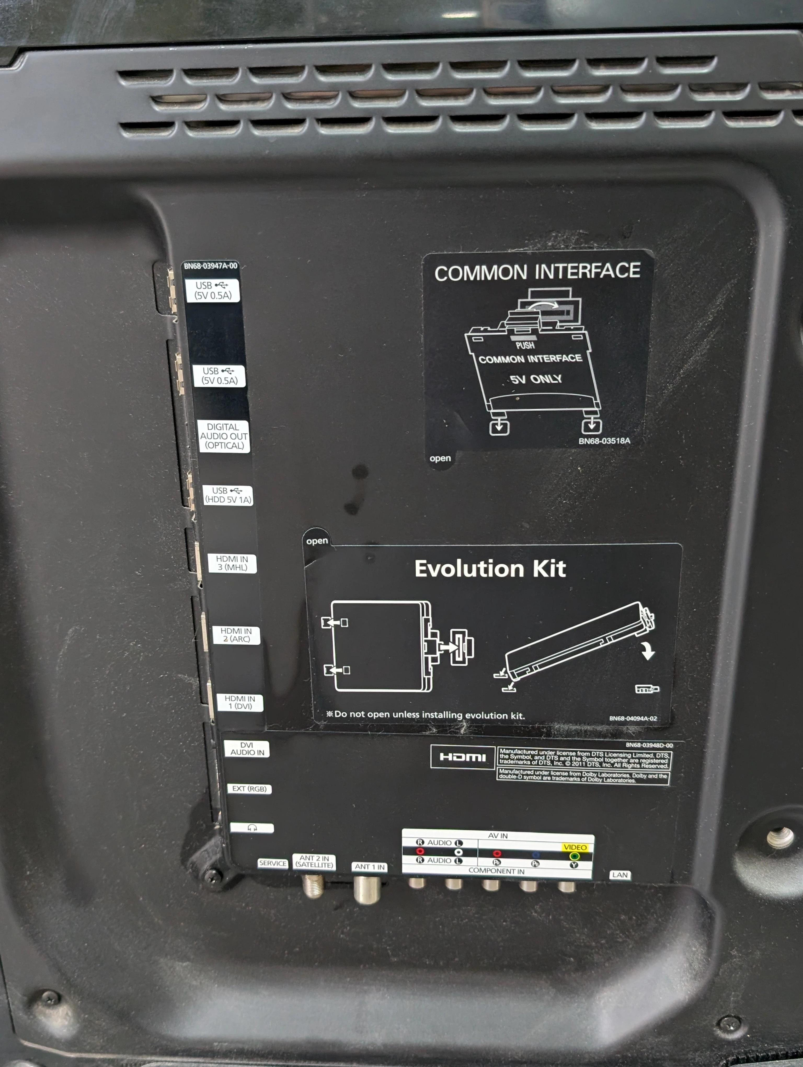 telewizor-samsung-ue40es8000-40-przekatna-ekranu-cale-4000