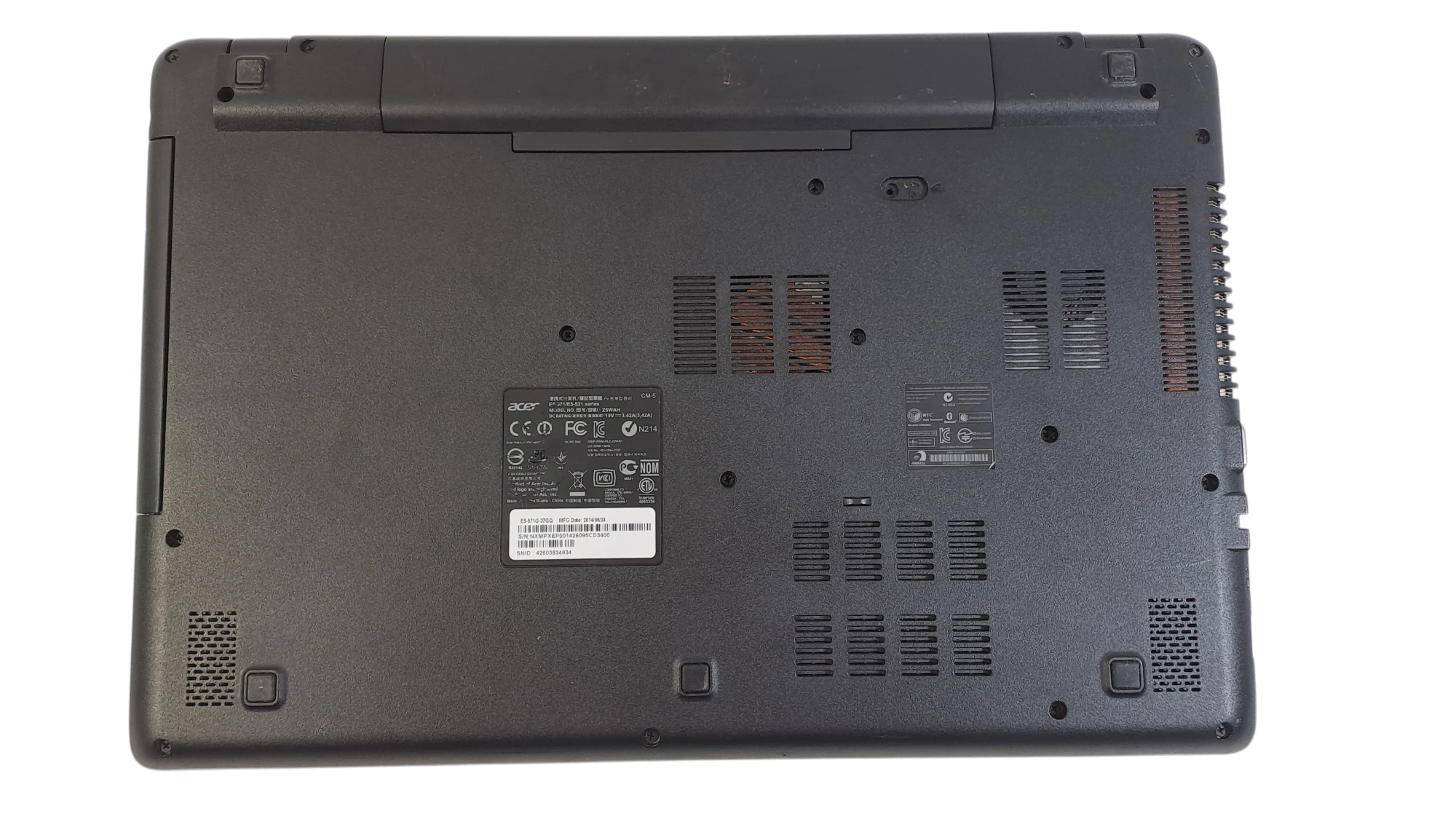 laptop-acer-e5-571g-i3-4gb240-win-10-home-ean-gtin-5902628704504