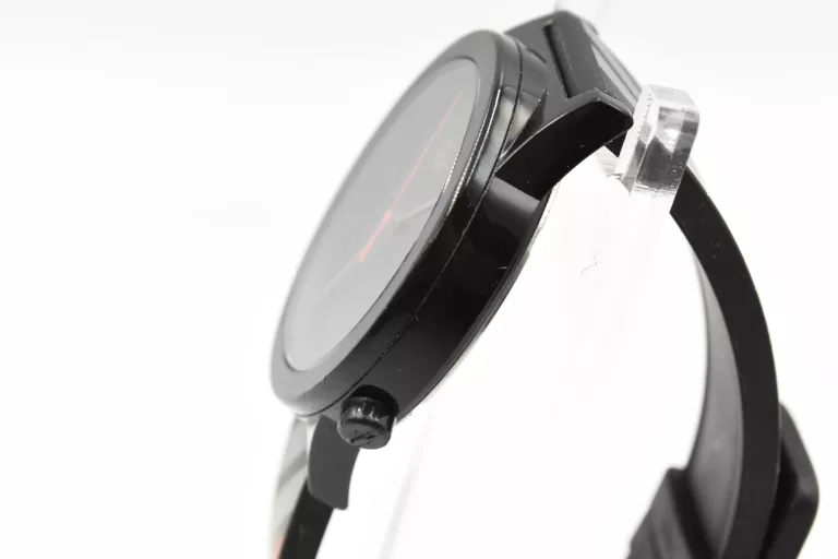 ZEGAREK LACOSTE LC.103.1.47.2817