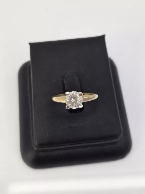 ZŁOTY PIERŚCIONEK Z DUŻĄ CYRKONIĄ 585 2,52 G