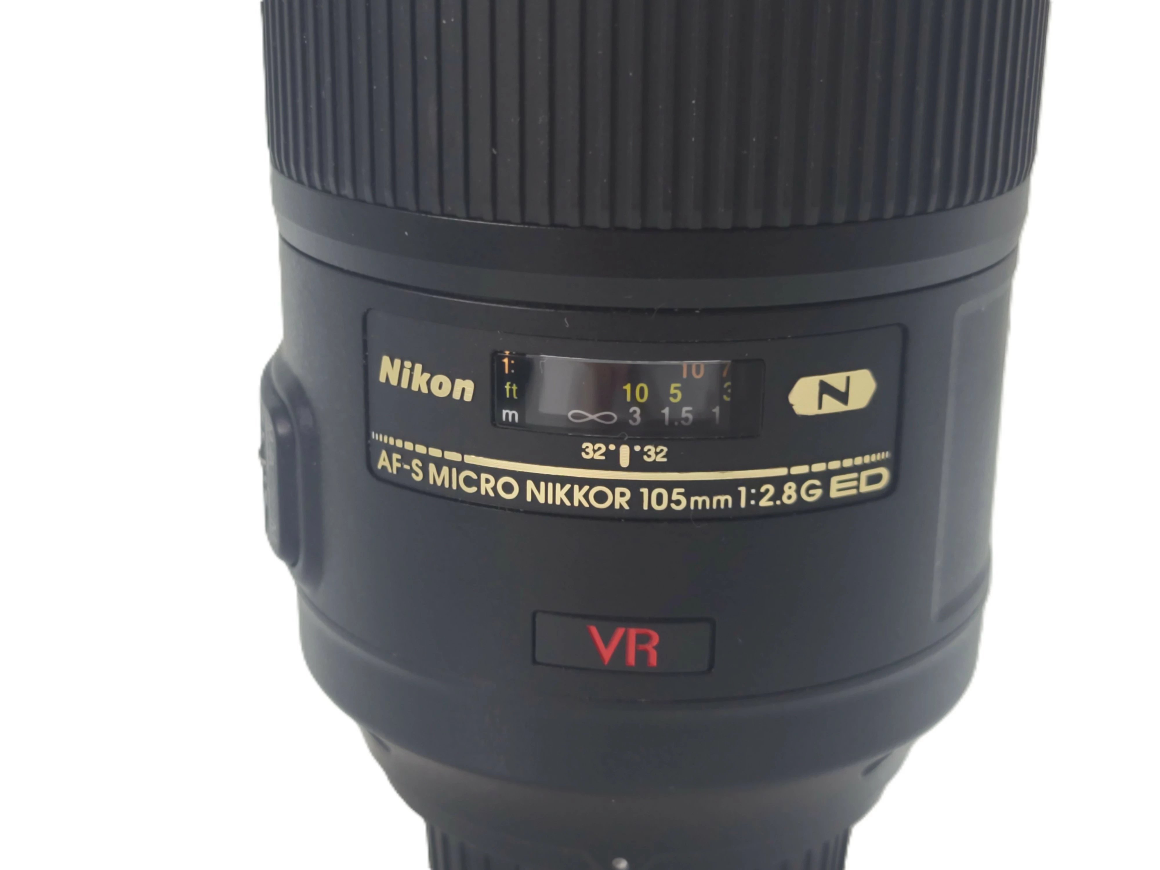 obiektyw-nikon-105mm-f28g-vr-ean-gtin-018208021604