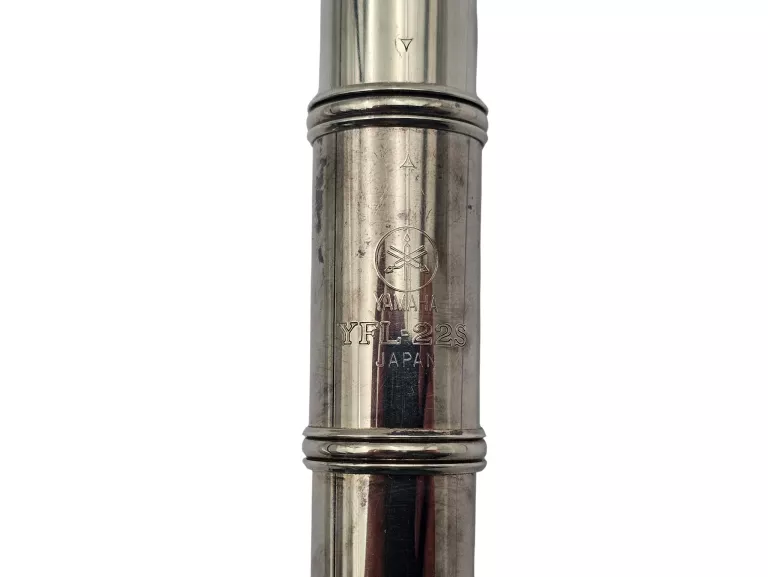 FLET POPRZECZNY YAMAHA YFL-21S POSREBRZANY