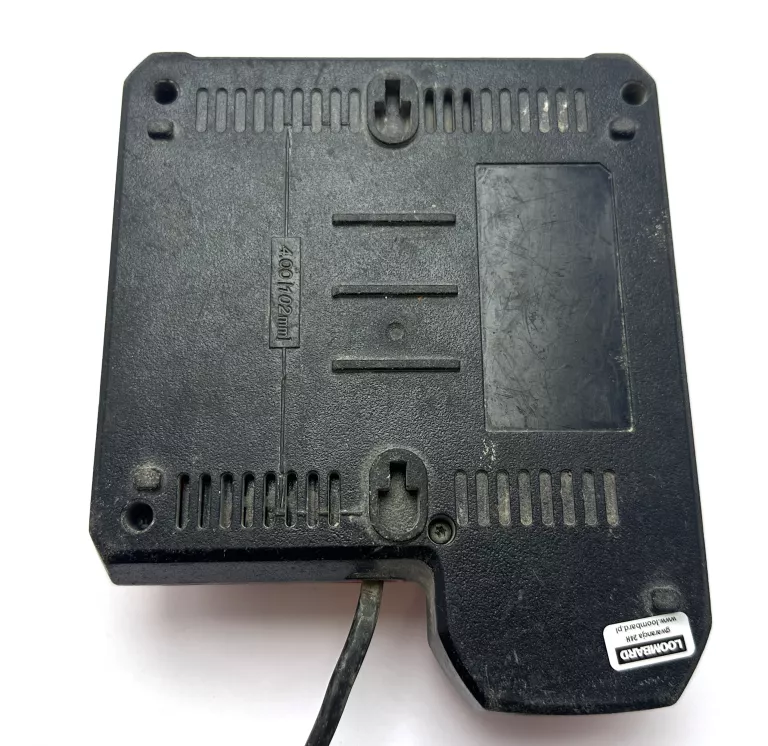 ŁADOWARKA DO AKUMULATORÓW MILWAUKEE M12-18FC