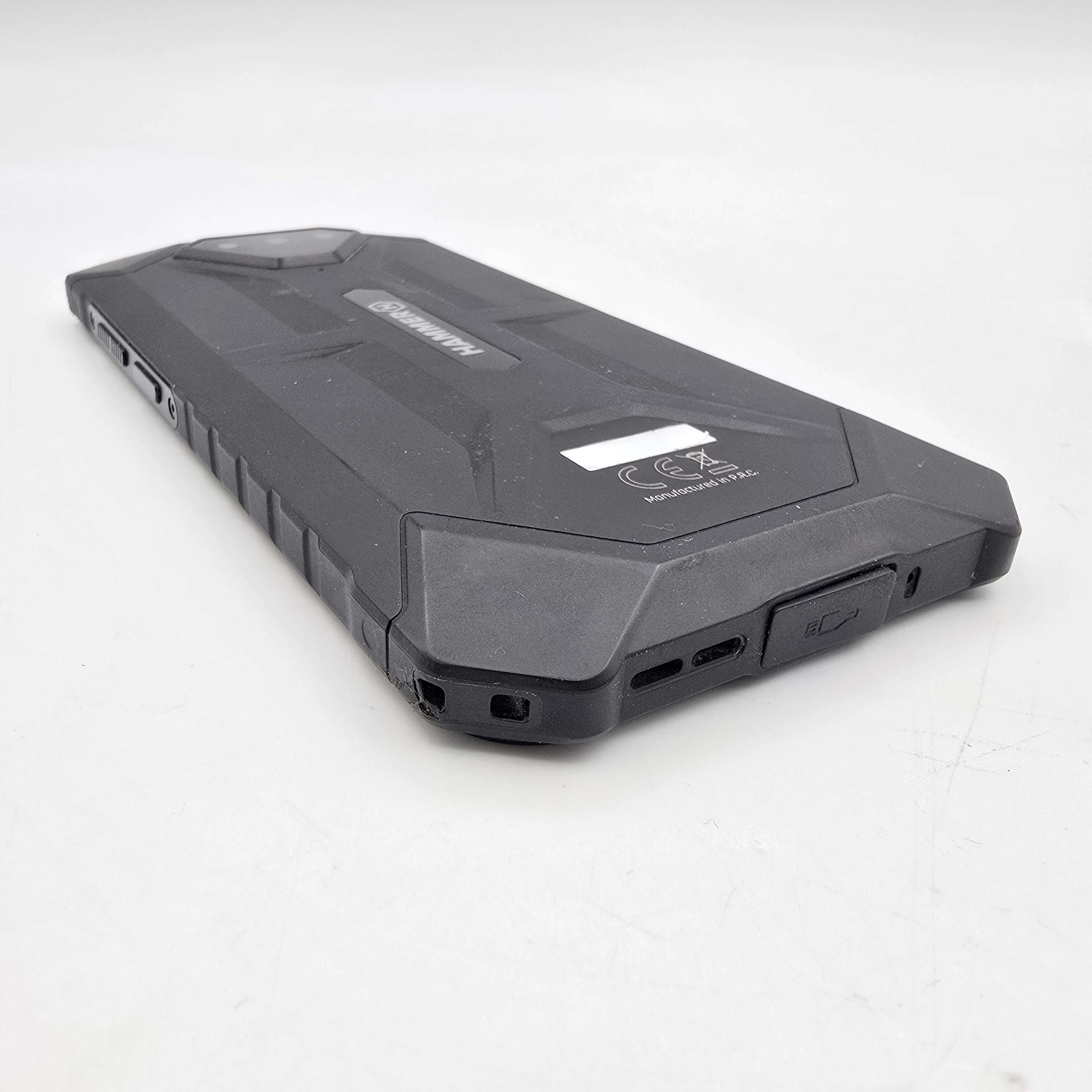 telefon-hammer-iron-v-64gb-wbudowana-pamiec-202869-214193