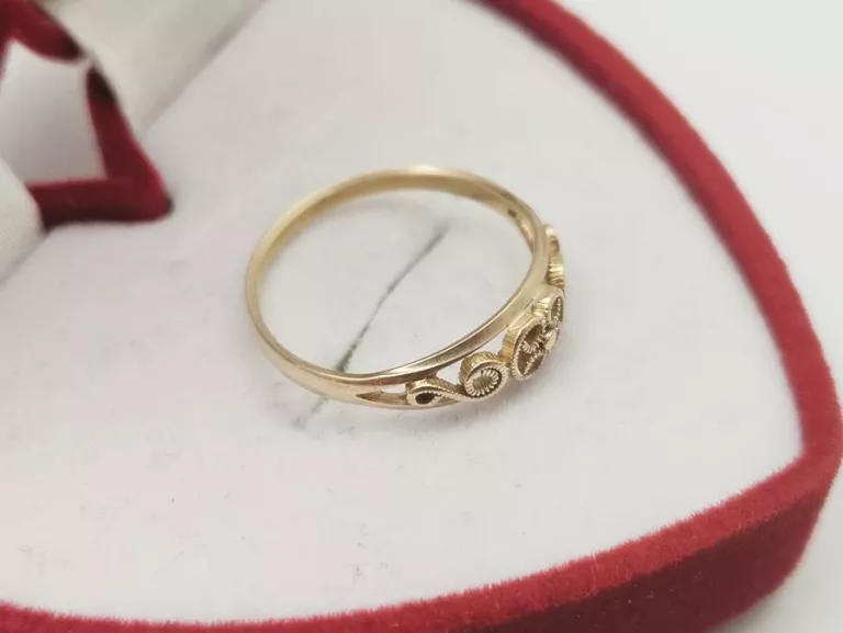 ZŁOLTY PIERŚCIONEK P.585 1,55GR R.15