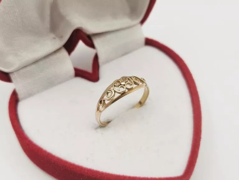 ZŁOLTY PIERŚCIONEK P.585 1,55GR R.15