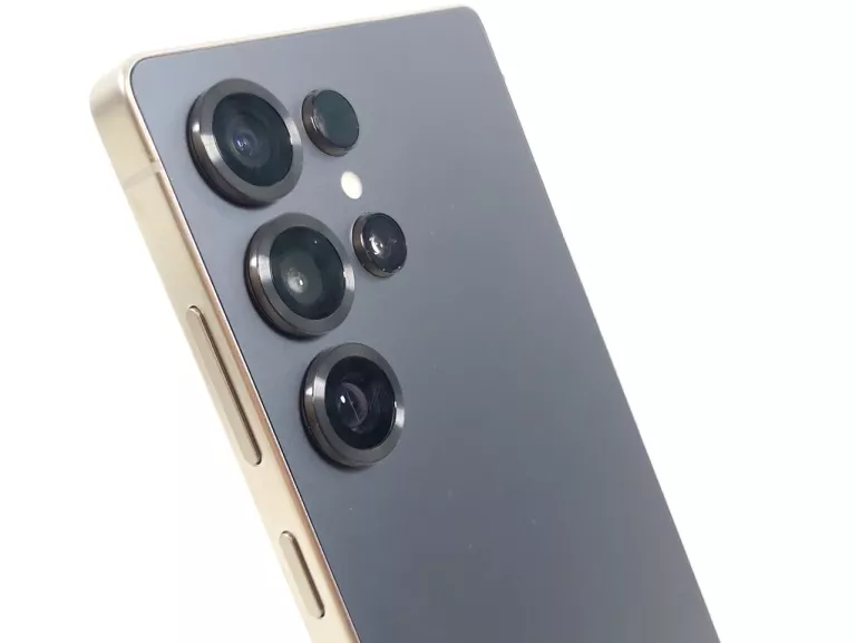 IDEALNY TELEFON SAMSUNG GALAXY S25 ULTRA NA CZĘŚCI