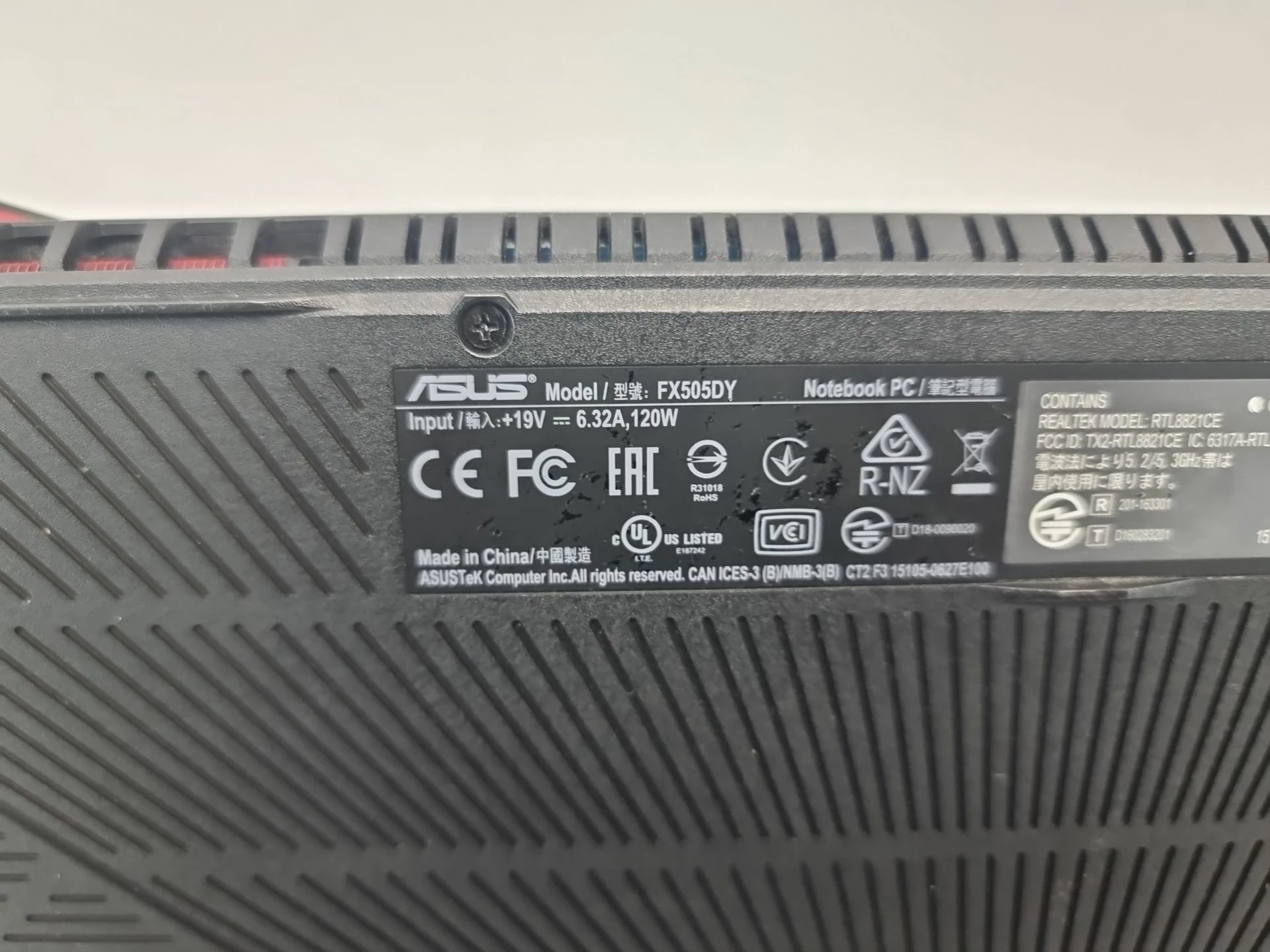 laptop-asus-tuf-fx-505dy-156-ryzen-5-3550h-16gb-ram-radeon-rx-560x-rodzaj-karty-graficznej-1234-2