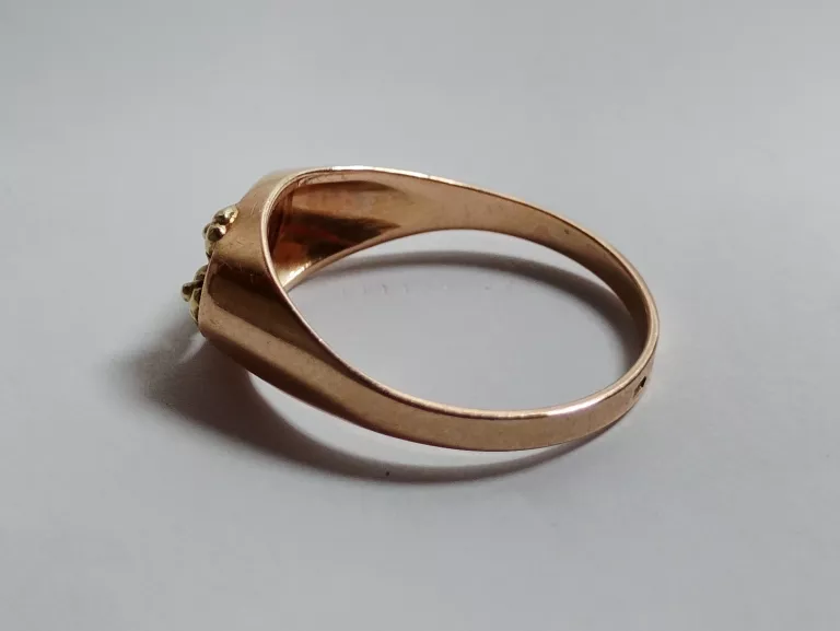 PIĘKNY ZŁOTY PIERSCIONEK 2,92G 585 R21