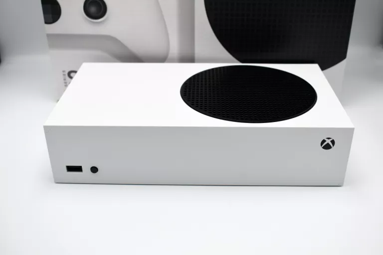 KONSOLA XBOX ONE S BIAŁA 512 GB Z 1 PADEM GWARANCJA