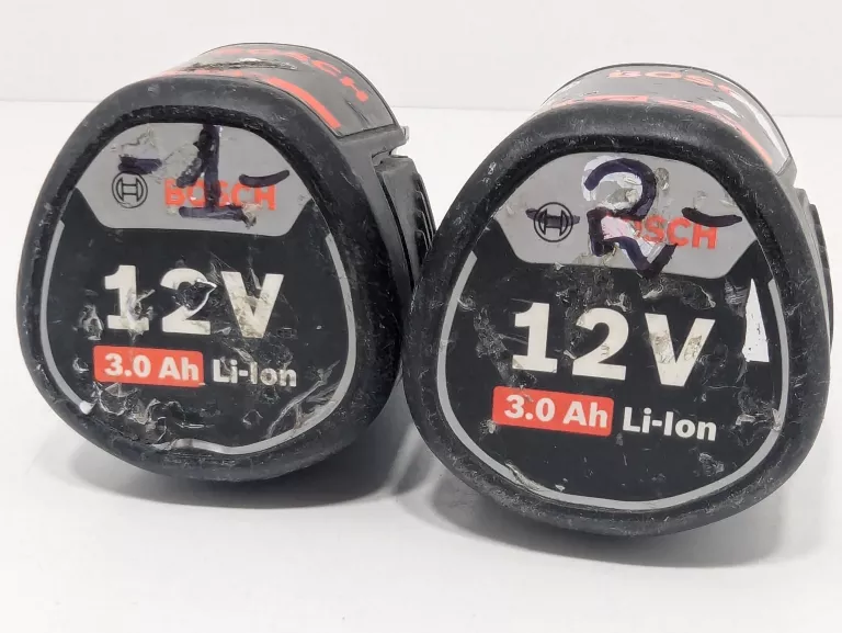 BOSCH 3.0 AH 12V 2 SZTUKI