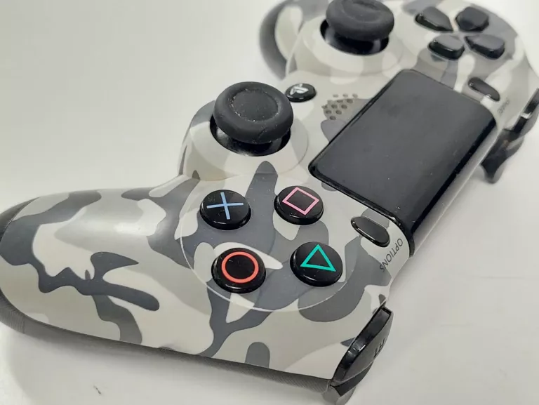 KONSOLA SONY PLAYSTATION 4 500 GB CZARNY