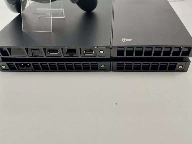 KONSOLA SONY PLAYSTATION 4 500 GB CZARNY