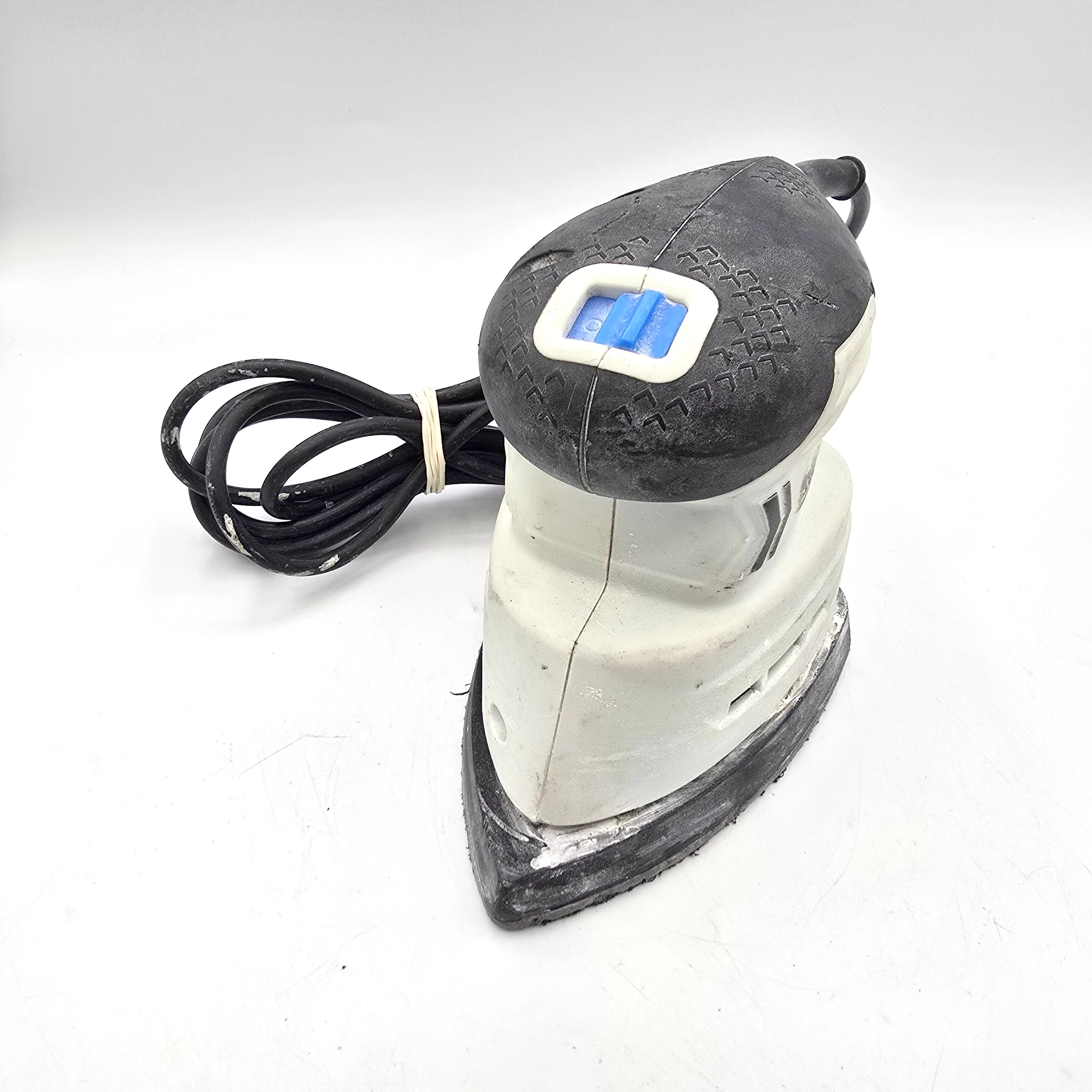 szlifierka-oscylacyjna-sieciowe-macallister-160-w-230-v-3-maja-48-poznan-ska-x