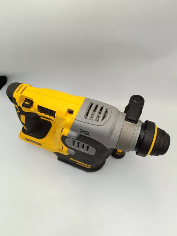 MŁOTOWIERTARKA AKUMULATOROWA BODY DEWALT DCH273
