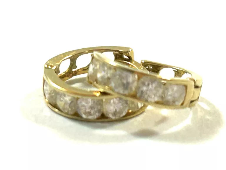 WYRÓB JUBILERSKI UŻYWANY KOLCZYKI PR.585 0,72G