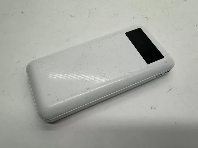 POWERBANK 18K BIALY
