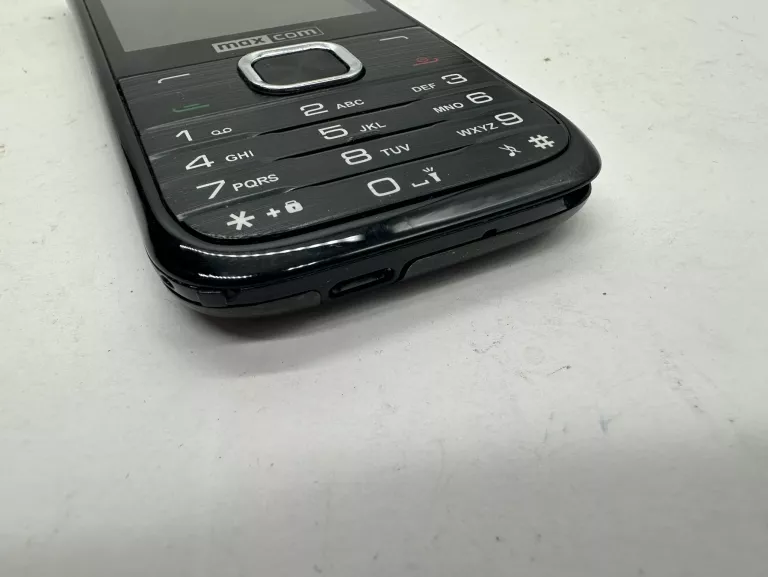 TELEFON KOMÓRKOWY MAXCOM MM237