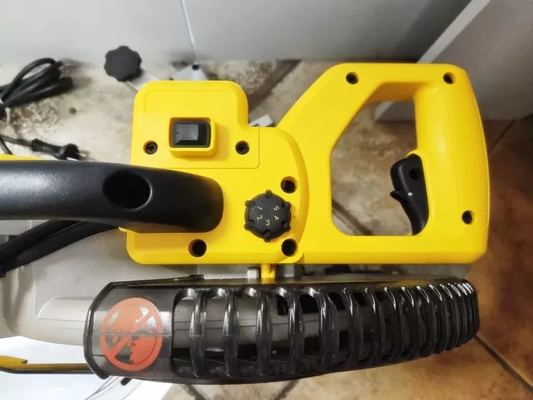 UKOŚNICA DEWALT DWS780-QS