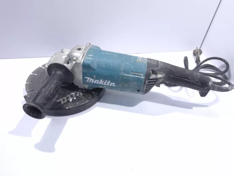 SZLIFIERKA MAKITA GA9060