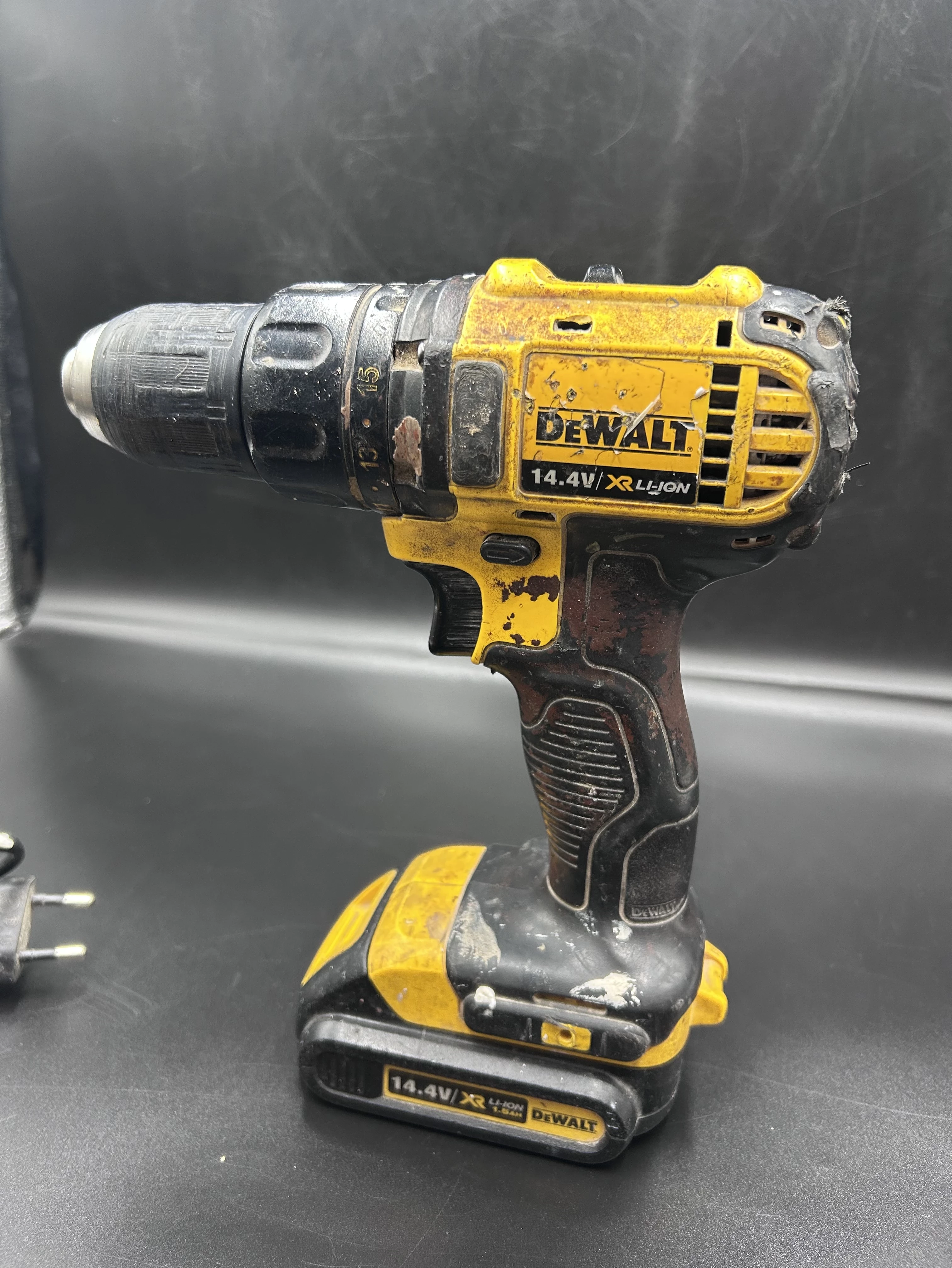 wkretarka-dewalt-dcd780-2-baterie-ladowarka-ean-gtin-4250762556031