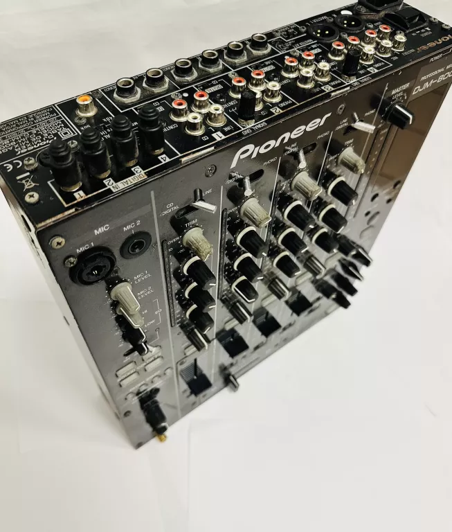 mikser-pioneer-djm-800-stan-11323-2