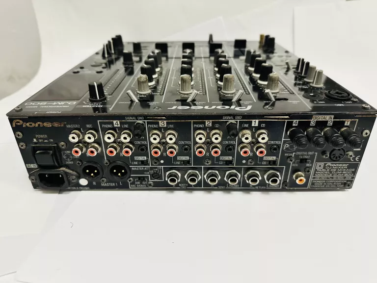 mikser-pioneer-djm-800-kod-producenta-djm-800
