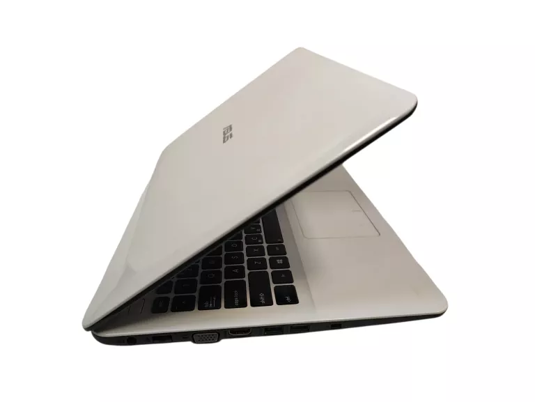 LAPTOP ASUS A555L 15,6 " INTEL CORE I3 6 GB / 1000 GB
